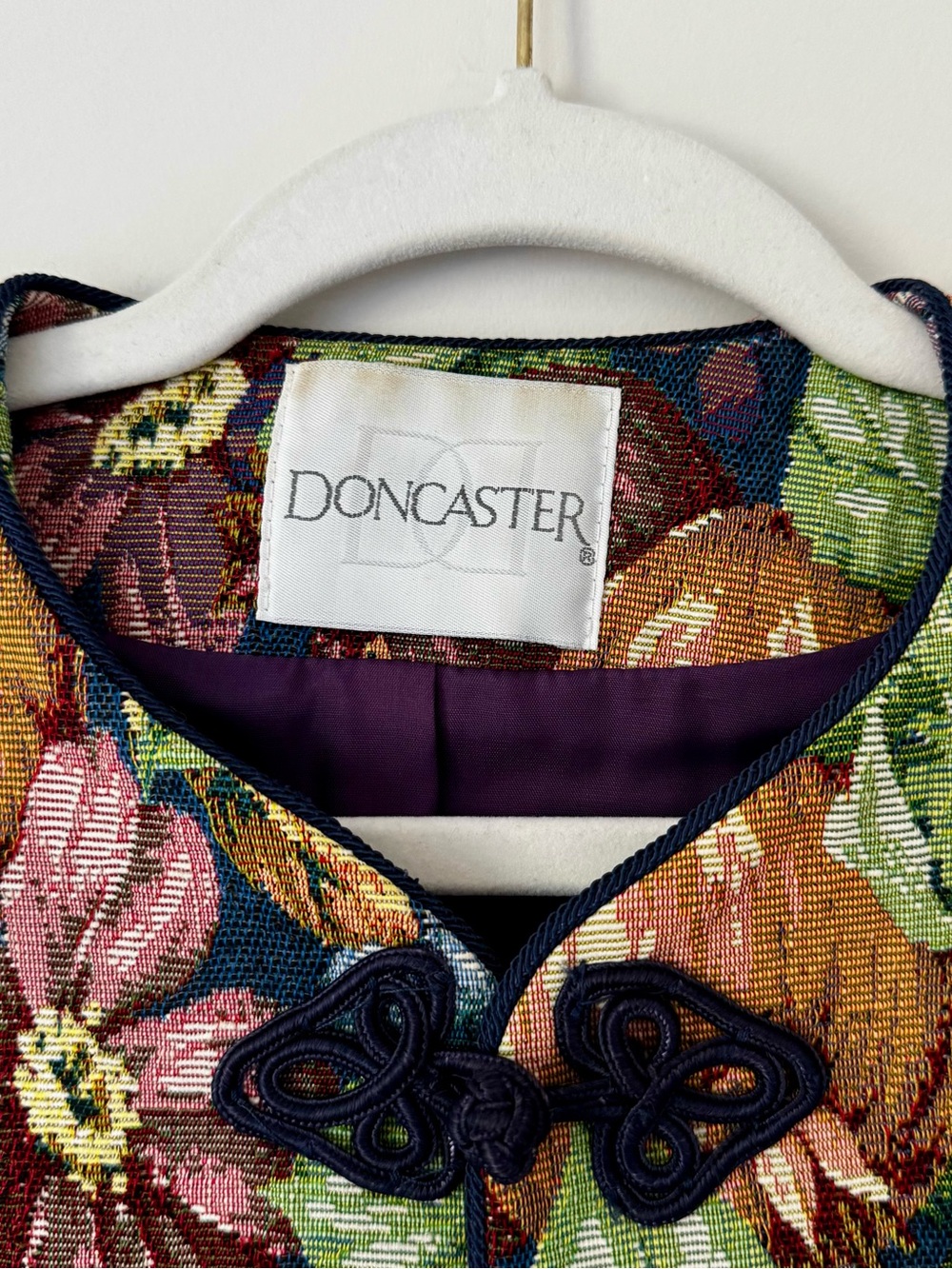Vintage Doncaster Jacquard Tapestry Fruit Embroidered Cropped Blazer Jacket – 12 - Picture 6 of 8